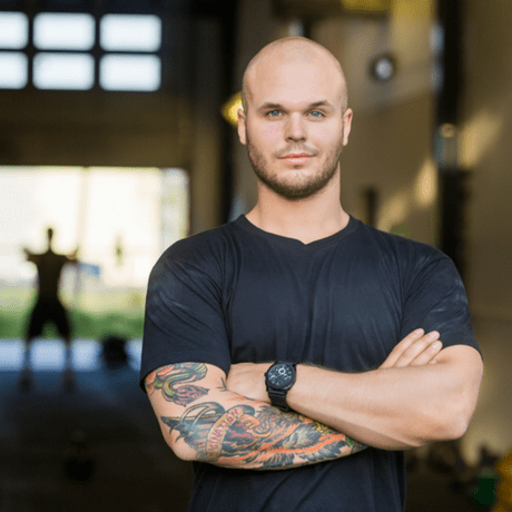 hair loss and the gym- bald man in the gym